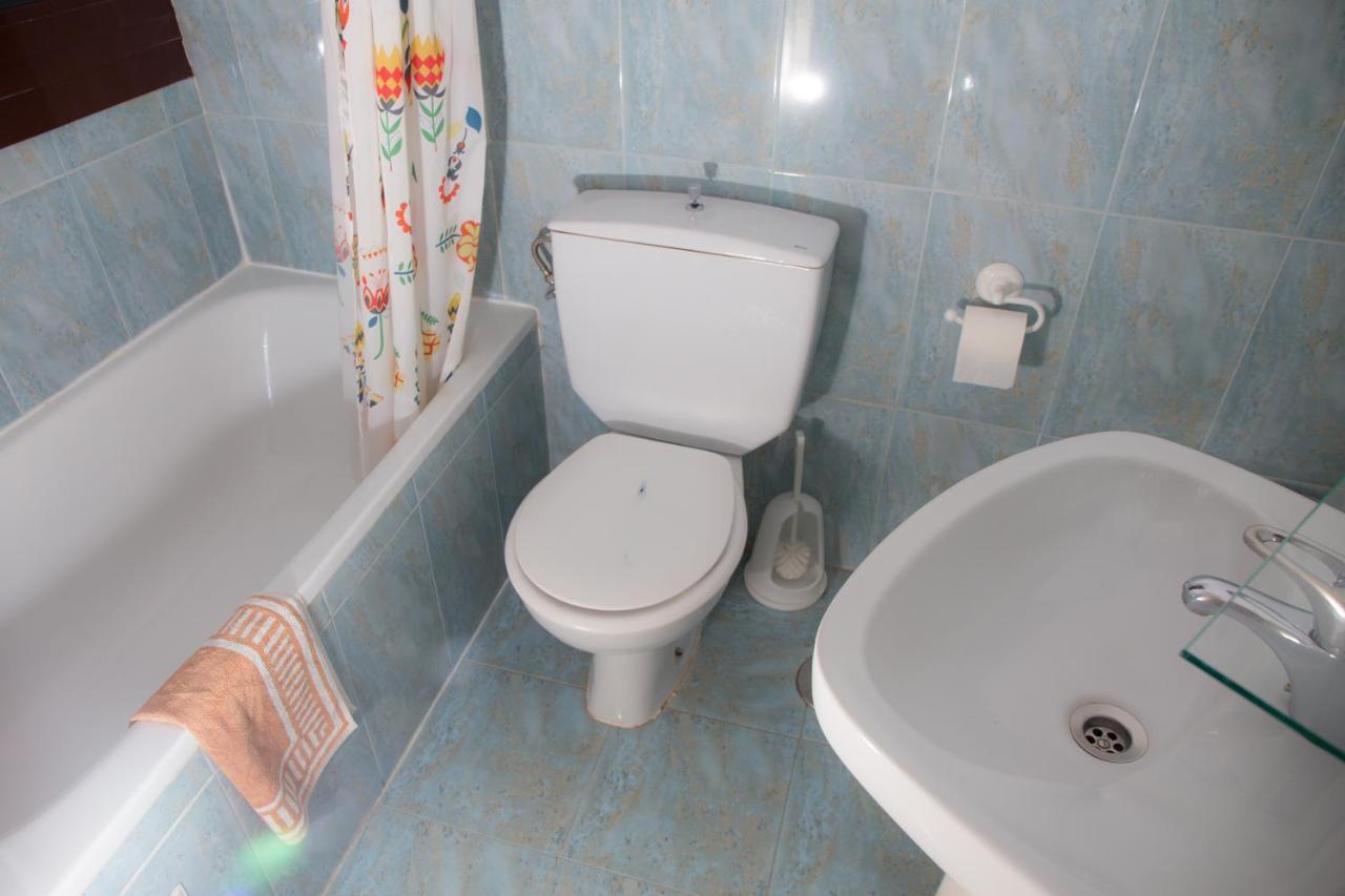 Hostal Lamalonga Otel Madrid Dış mekan fotoğraf